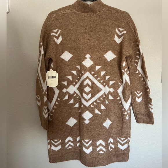 NWT Altar’d State mocha knit cardigan - Picture 2 of 5